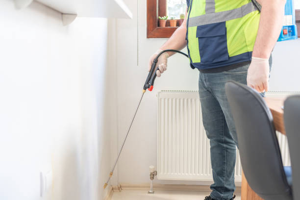 Best Commercial Pest Control Services  in Cave City, KY